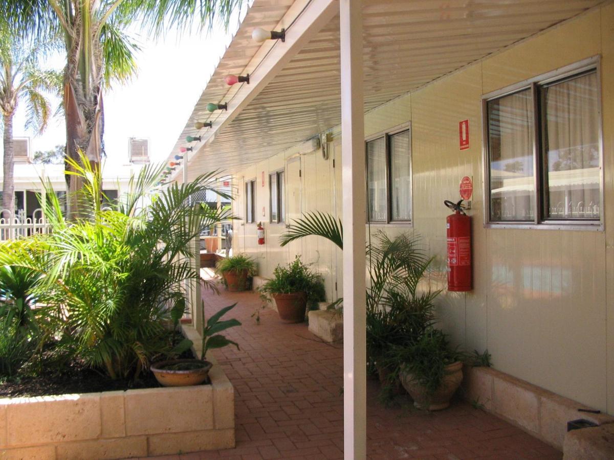 Homestay The Meyers House - *